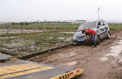 射洪抚顺道路救援